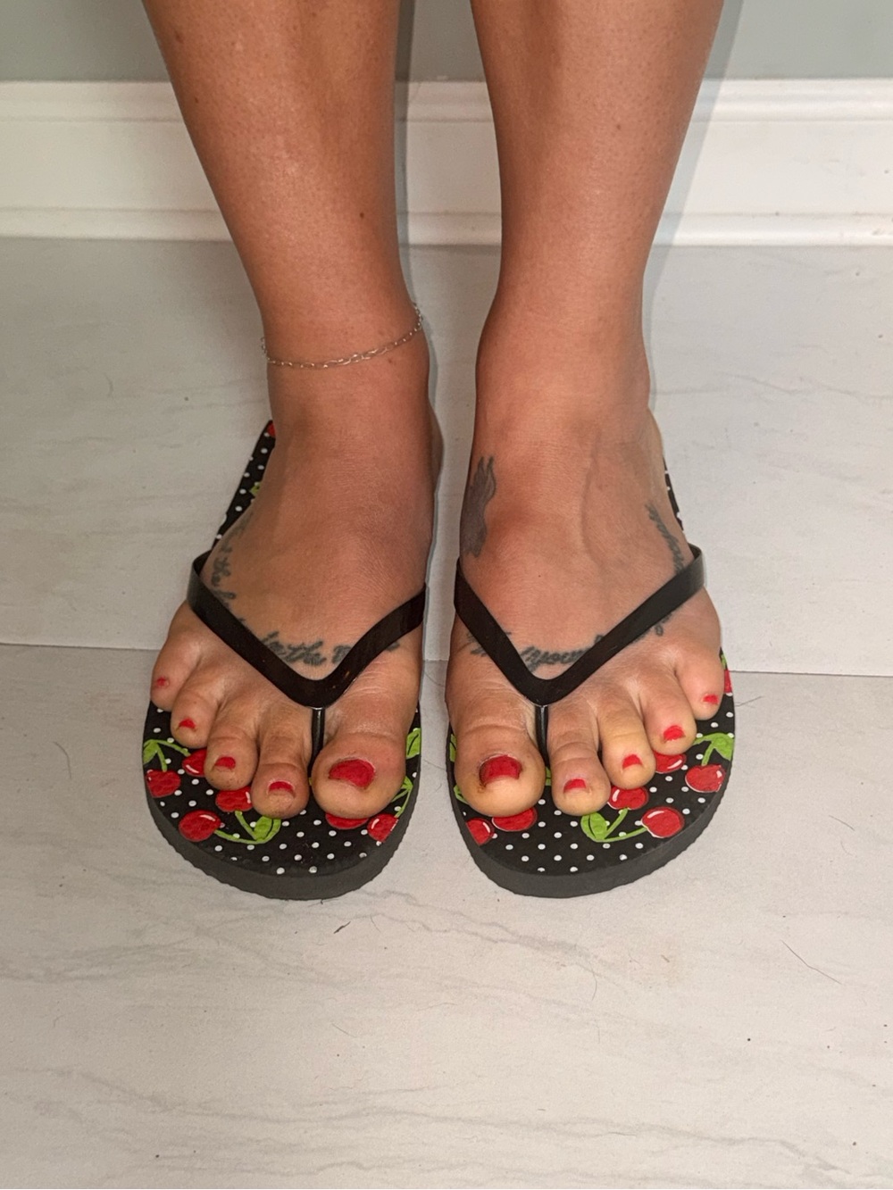 Women’s  Flip Flops cherry print